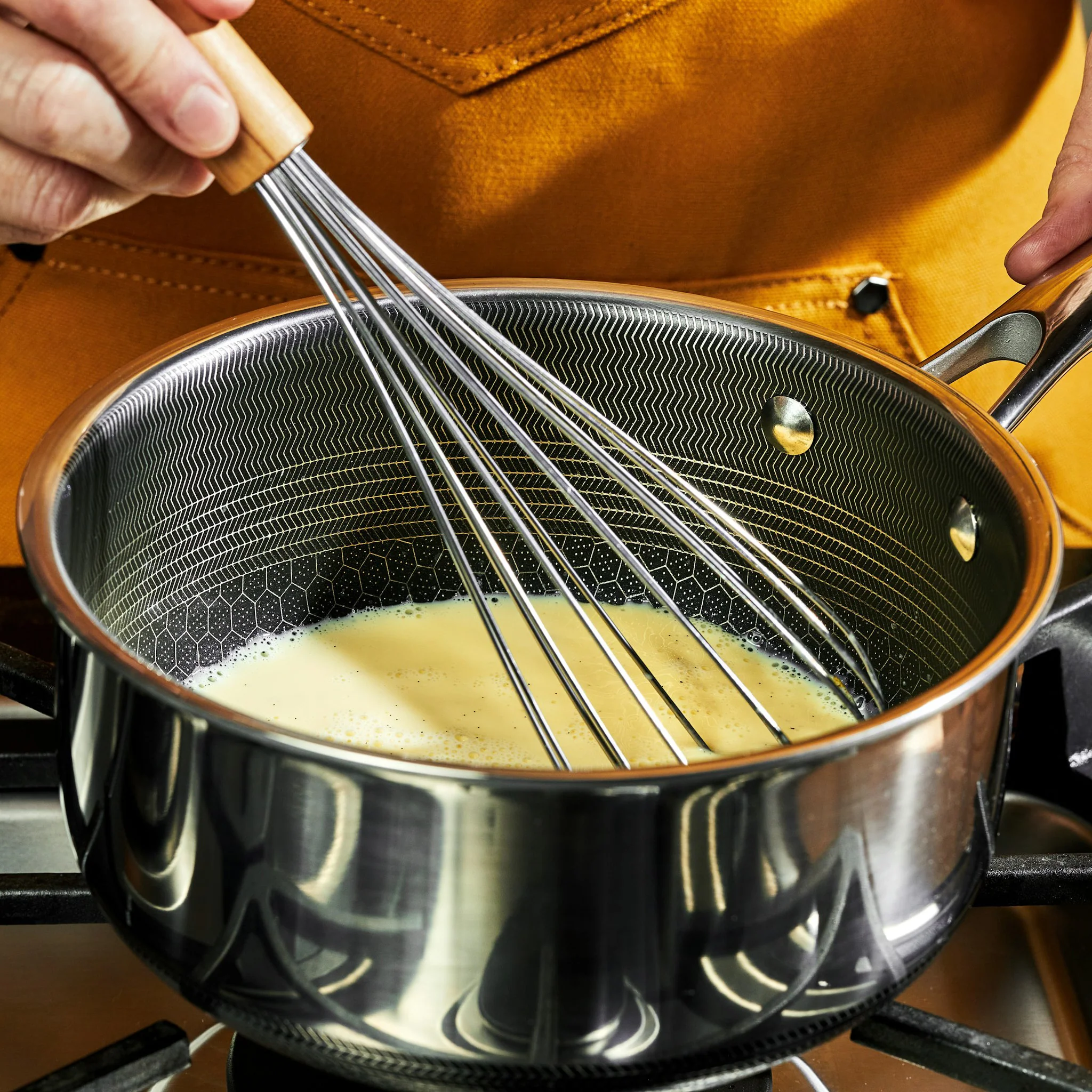 Hybrid Saucepan With Lid, 2-Qt - Image 9